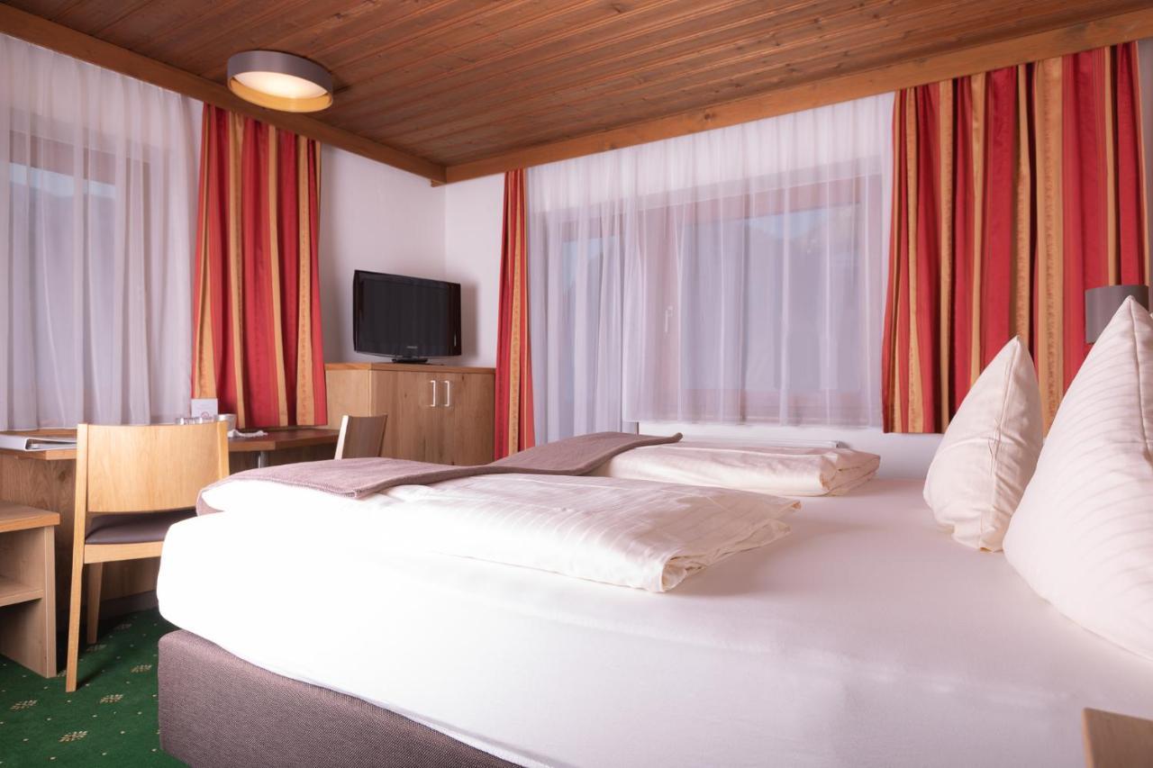Hotel Eckartauerhof Mayrhofen Eksteriør billede